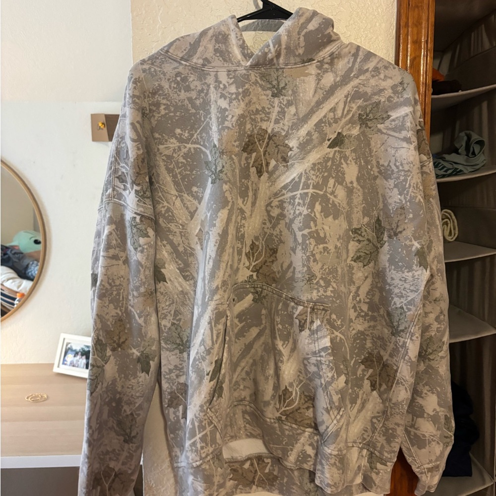 Abercrombie & Fitch White and Gray Camouflage Hoodie